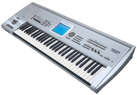    . KORG TRITON